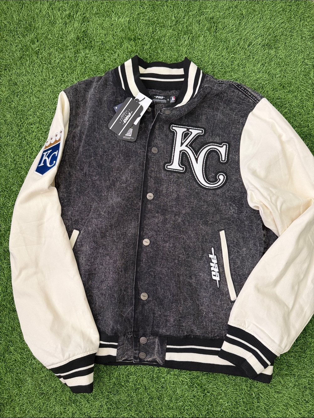 MLB KC Black & Cream Two-Tone Washed Denim Varsity Bomber Jacket Brand New W Tag